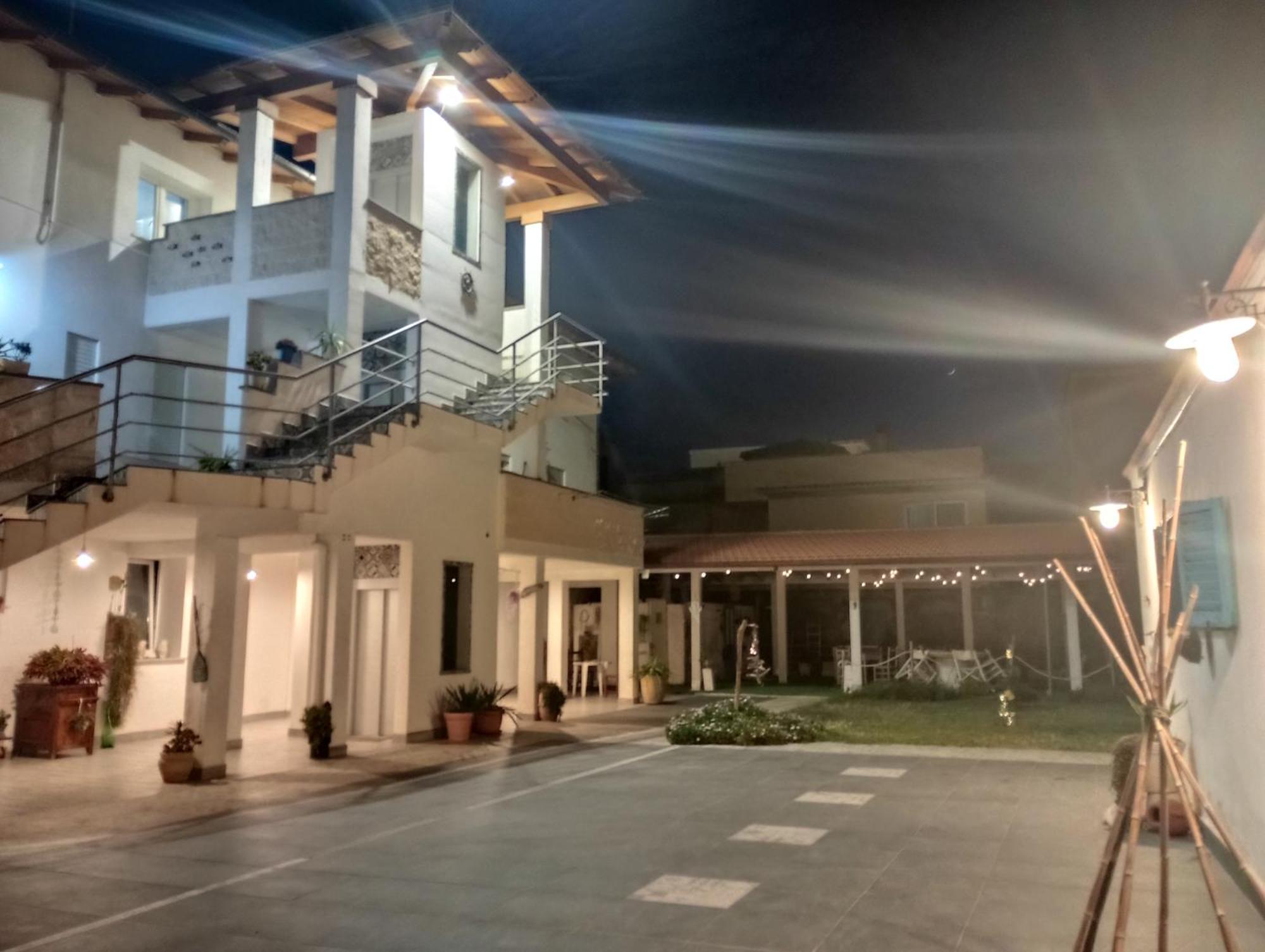 Nottola B&B 拉迪斯波利 外观 照片